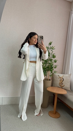 Conjunto Bella Blaser + Calça Branco na internet