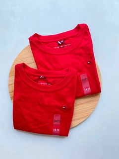 CAMISETA TOMMY HILFIGER GOLA V VERMELHA BABY - comprar online