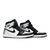 Wmns Air Jordan 1 Retro High OG 'Silver Toe'