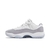 Air Jordan 11 Retro Low 'Cement Grey' na internet