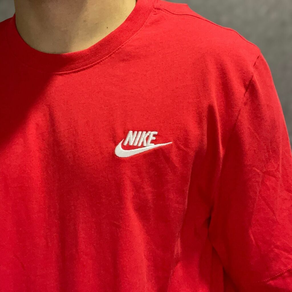 Camiseta Nike Sportswear Club Vermelho - Masculino