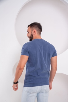 T-Shirt Basics Marinho - comprar online