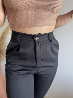 Calça Alfaiataria Cenoura - comprar online