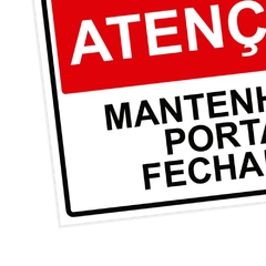 Placa de Sinalização Atenção Mantenha a Porta Fechada em Pvc - comprar online