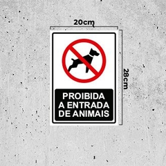 Placa de Sinalização Proibido Entrada com Animais na internet