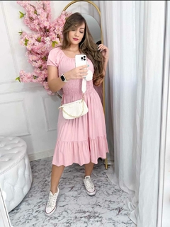 Vestido Manu Midi manga curta com lastex na cintura Rosa Bebê