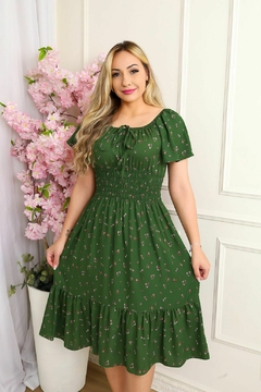 Vestido Manu Midi manga curta com lastex na cintura Verde Estampado