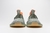 Adidas Yeezy Boost 350 V2 “Desert Sage” na internet
