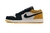 Imagem do Air Jordan 1 Low University Gold