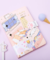 Imagem do Caderno Kawaii Gatinho Fofo e Folhas Decorativas com Fecho Magnético