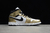 Air Jordan 1 Mid “Metallic Gold” en internet