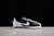 Nike Cortez "Yin and Yang" en internet