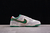 Nike SB Dunk Low en internet