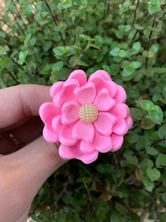 Enfeite de Chimarrão de Biscuit Flores na internet