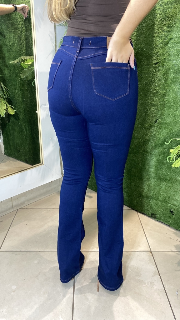 Calça Flare Slim Shape F14336 - Ana Botafogo Maison