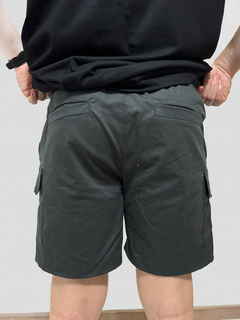 Short Cargo Chumbo - comprar online