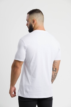 Camiseta Warlock White na internet