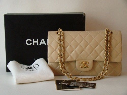 Bolsa Chanel: conheça a história dos icônicos modelos 2.55 e 11.12 - Vogue