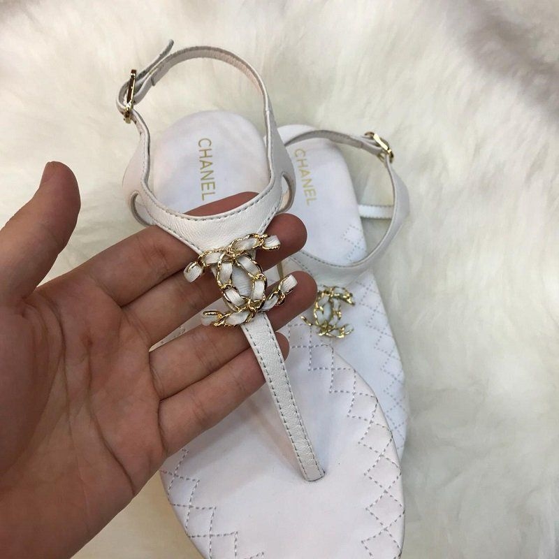 Rasteira chanel pearl 2025