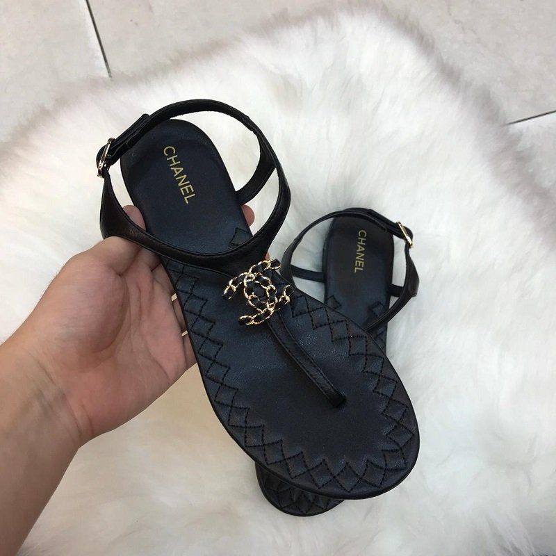 Rasteira chanel pearl discount