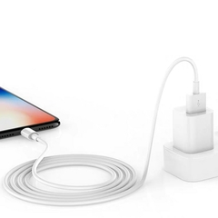 Imagem do Cabo de carregamento USB é a escolha perfeita para carregar e sincronizar seu iPhone 7, 8, 6, 6S, 14 Plus, X, XR, XS Max, 11, 12, 13 Pro Max, 5, 5S e SE. Com comprimentos de 0,2 m, 1 m, 2 me 3 m, você pode escolher o tamanho que melhor atenda às suas necessidades.