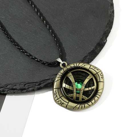 Colar Olho de Agamotto Doutor Estranho