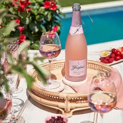 Cava Rosé Gift Box - comprar online