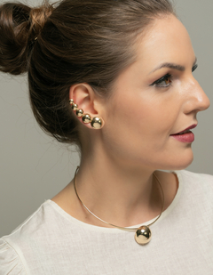 BRINCO EAR CUFF DECRESCENTE CINCO MEIA BOLA FOLHADO A OURO