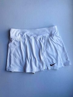 Falda short blanca Nike