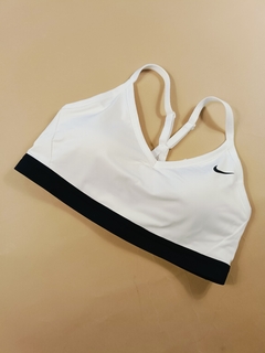 Top blanco con negro Nike