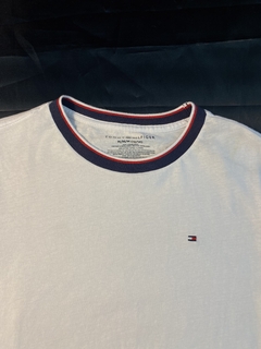 Playera Tommy Hilfiger - comprar en línea