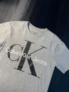 Playera Calvin Klein