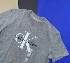 Playera Calvin Klein "vh"