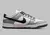 Nike Dunk Low Light Smoke Grey na internet