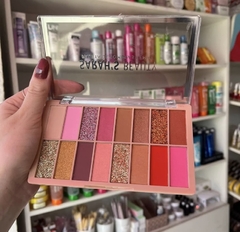 Paleta de sombras Femme Sarah's Beauty com 16 cores na internet