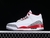 Air Jordan 3 "Cardinal Red" na internet