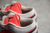 Air Jordan 1 Low ''Light Iron Ore Red'' na internet