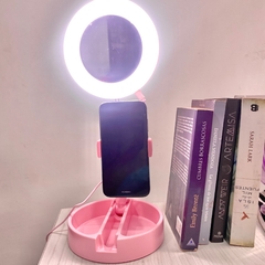 ESPEJO CON ARO LED Y TRIPODE PARA MESA ROSADO