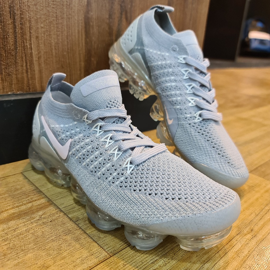 Gray vapormax flyknit best sale