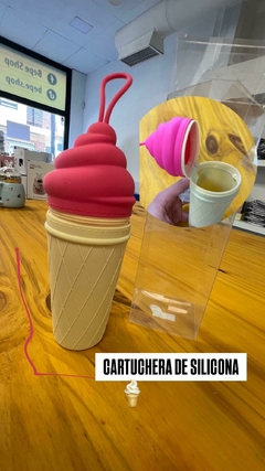 CARTUCHERA DE SILICONA HELADO