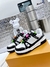 Imagem do Louis Vuitton Sneaker LV Trainer Maxi