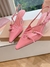 Imagem do Miu Miu slingback em couro envernizado com fivelas - "rosa"