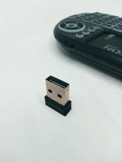 Mini teclado sem fio - LEON na internet