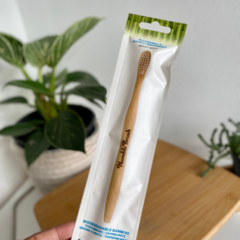 Escova Dental de Bamboo Humble Brush