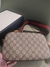 Bolsa Gucci Carteiro GG Supreme na internet