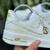 Tênis Nike Branco /Dourado - comprar online