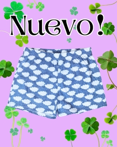 Short de pijama con nubes