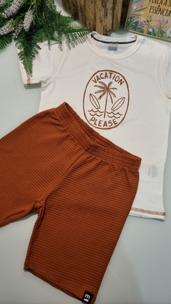 Conjunto Camiseta em Meia Malha Penteada e Bermuda em Gorgurinho Marlan 42758