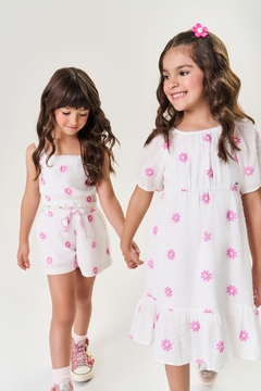 Imagem do Conjunto Infantil Menina Blusa E Short Bordado Flor Mundo Cinti 12255