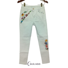 JEANS BLANCO TALLA 9